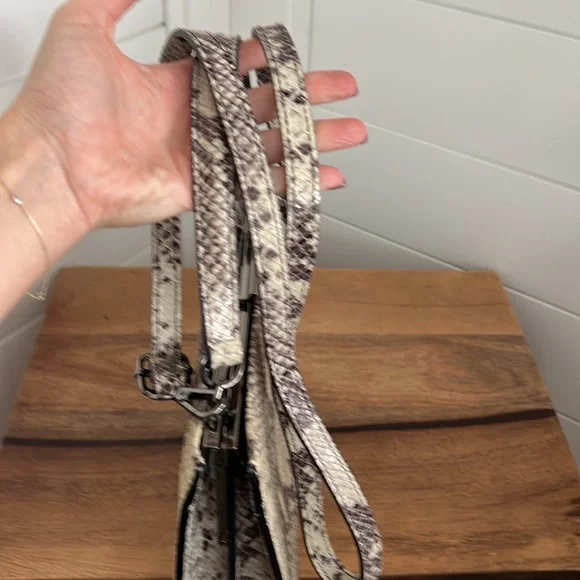 Vintage python embossed leather, made in Italy - Picture 8 of 17